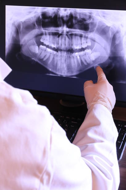 Best Emergency Care for Gum Disease in Grosse Pointe, MI